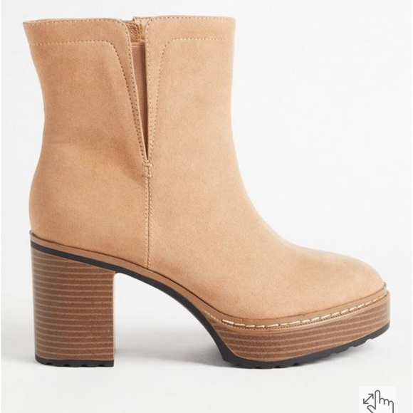 Platform Lug Bootie (WW) - Picture 3 of 10